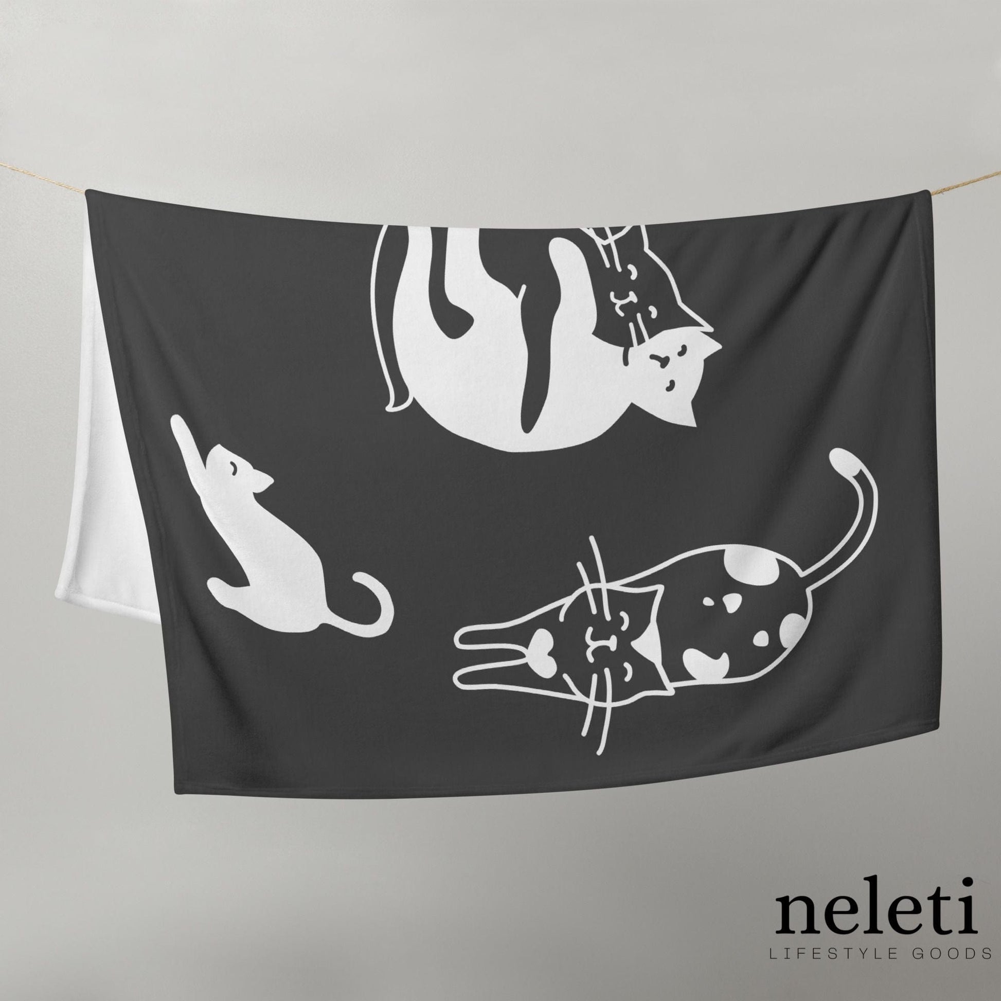    neleti.com-cat-blanket-in-eclipse-color