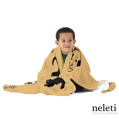 neleti.com-cat-blanket-in-fawn-color