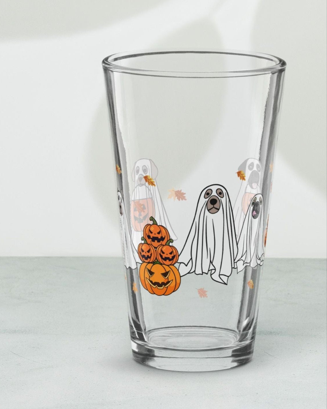 16oz cocktail glass with Halloween-themed dog hosts